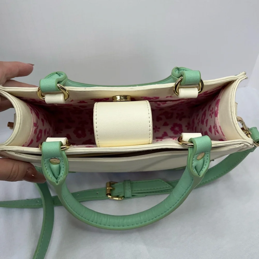 Our Universe Disney Lilo & Stitch Angel Purse - Picture 4 of 8